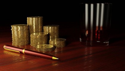 哪里能看到实时的伦敦金行情?3 个权威渠道 + 避坑指南