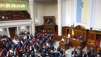 英国监管乌克兰总统大选，是为了“保泽”还是“倒泽”？