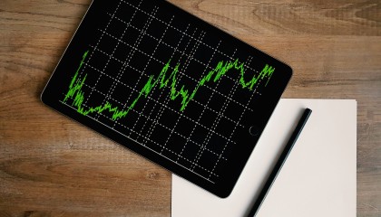 通信ETF基金(159511.SZ)涨0.54%,天孚通信涨3.04%