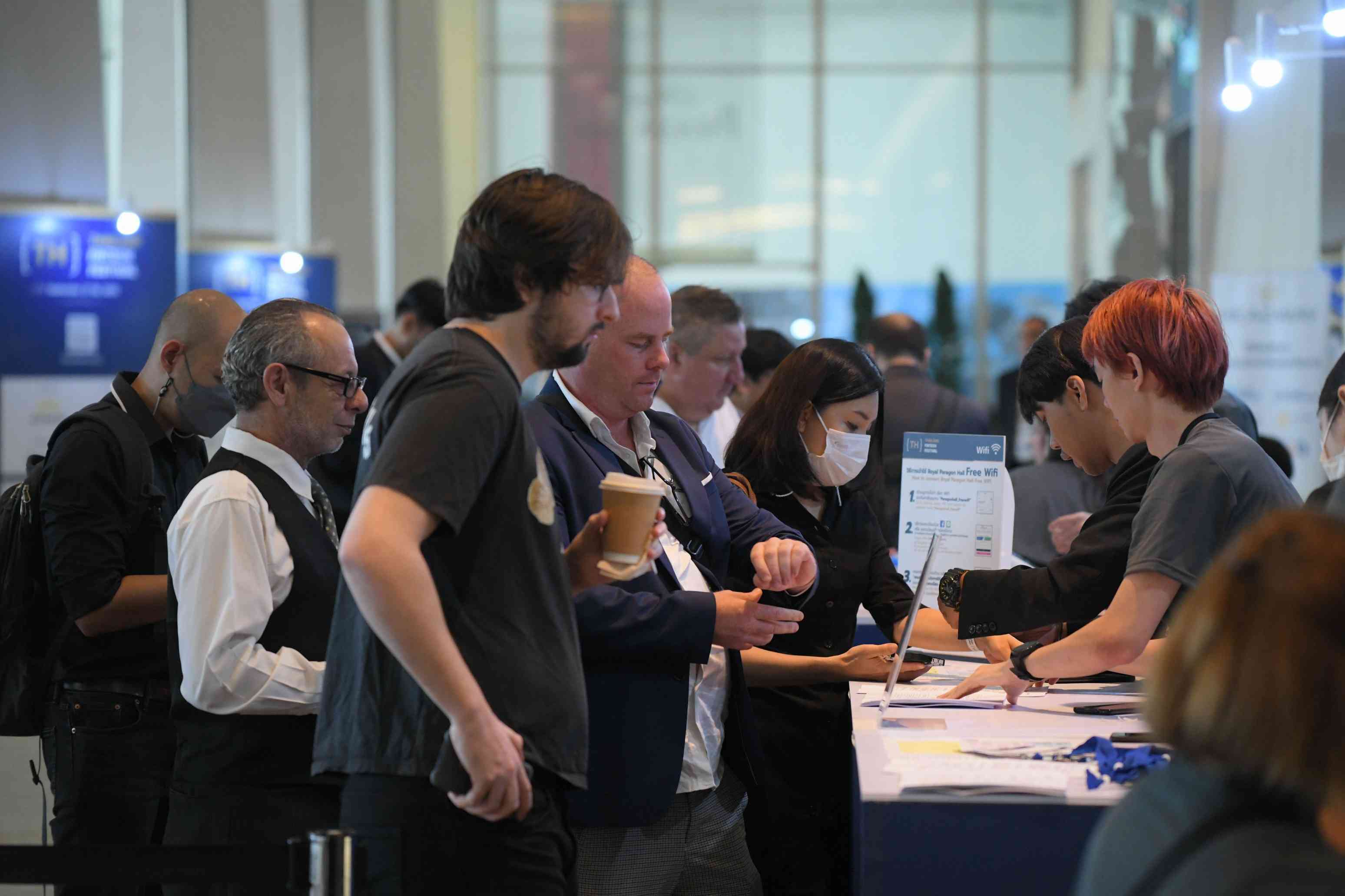 CWG Markets：实时市场行情与交易分析全景