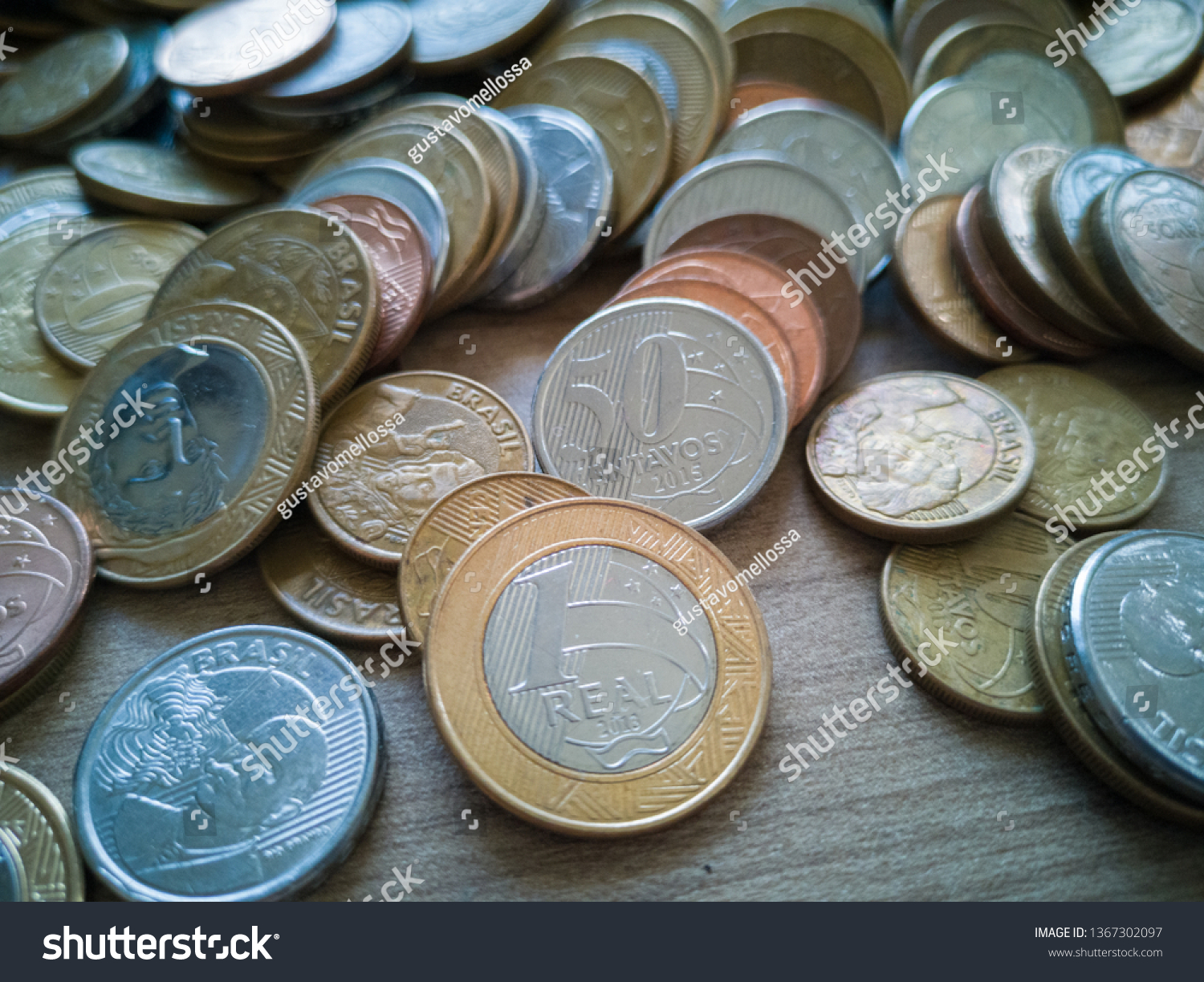 活跃货币(货币市场的交易活跃程度是用)